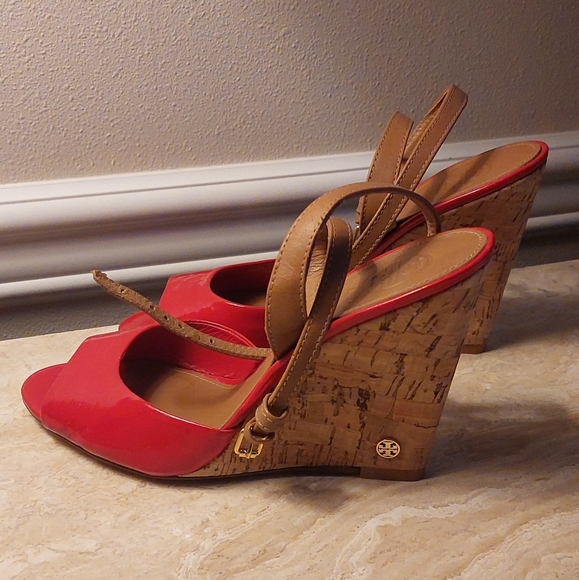 Tory Burch Cork Sandals Size 8 1/2 - Picture 2 of 6